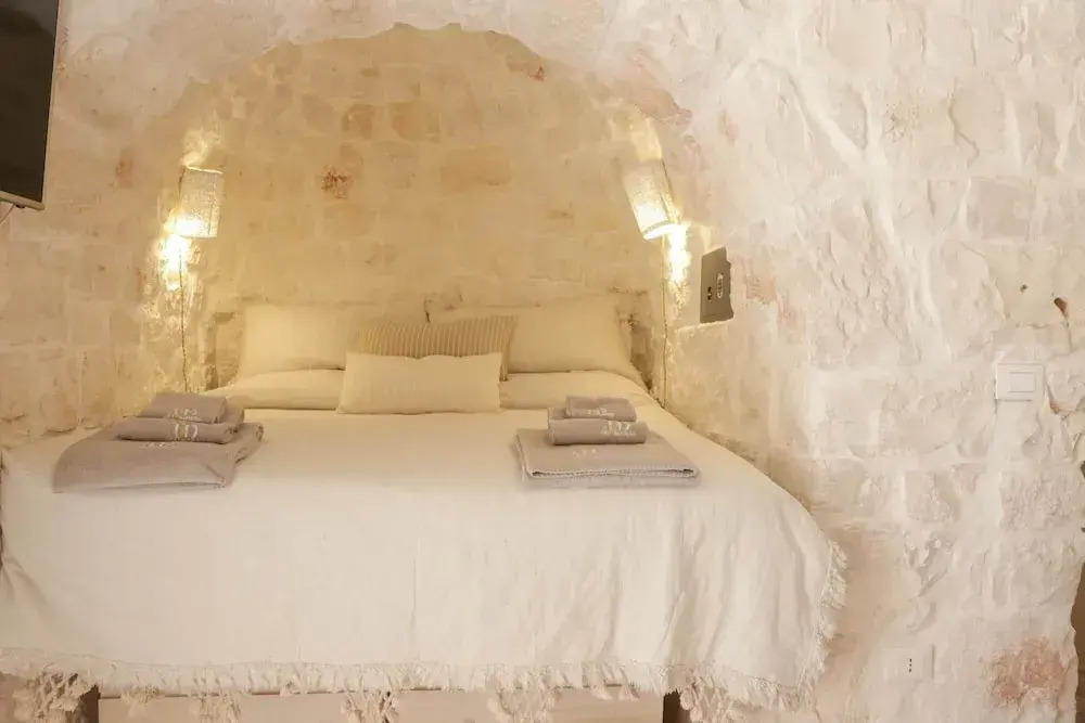 TD Trulli di Carole Renovated Trulli With Pool