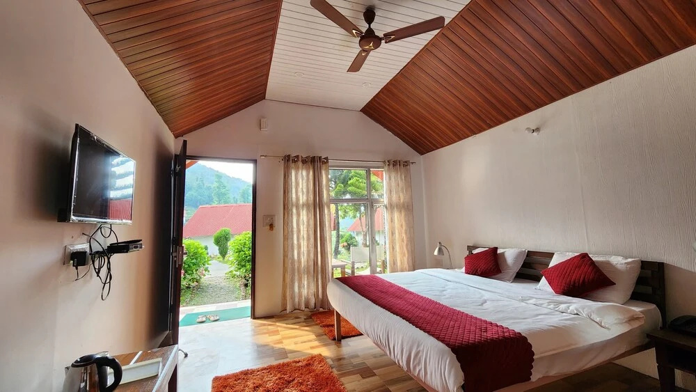 Chardham Resort Guptakashi