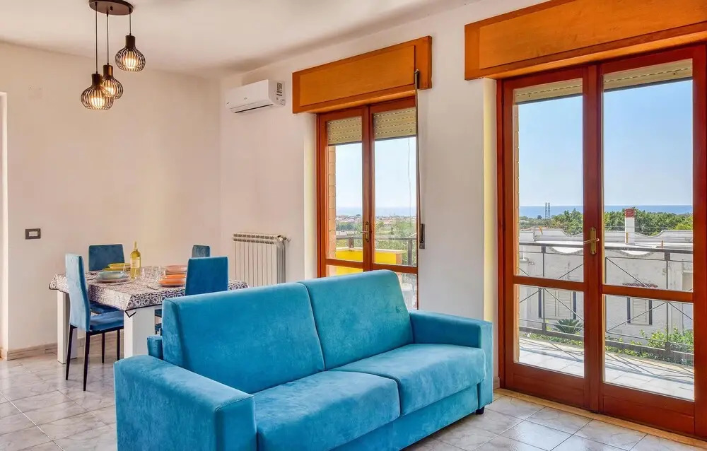 Beautiful Apartment in Tortora With 2 Bedrooms and Wifi