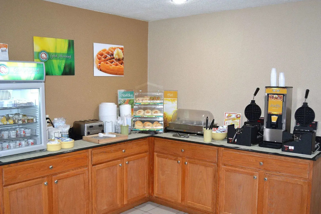 Quality Inn Raynham - Taunton