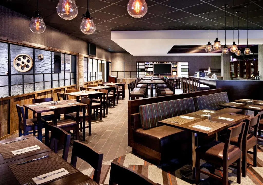Four Points by Sheraton Edmundston Hotel & Conference Center