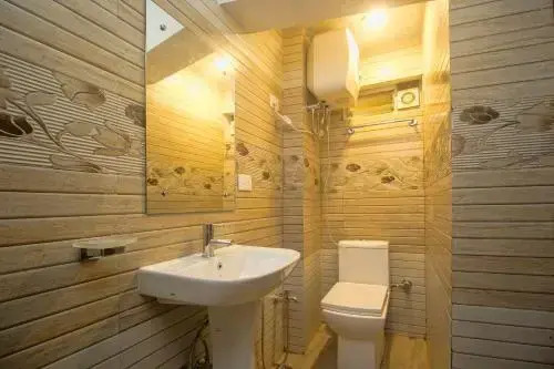 Yatri Niwas By OYO Rooms