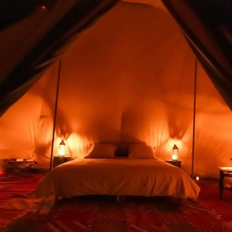Bivouac les Hommes Bleus exclusive camp