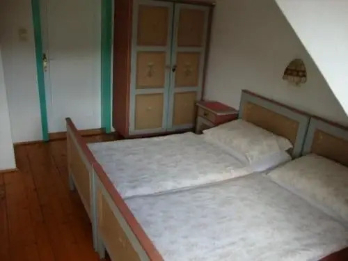 Haus Iskric