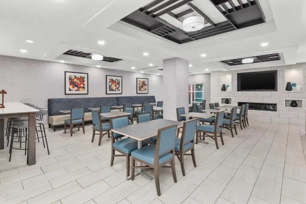Holiday Inn Express & Suites Greenville-I-85 & Woodruff Rd by IHG