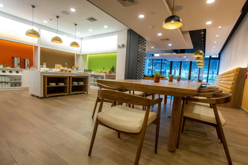Hampton By Hilton Quito La Carolina Park