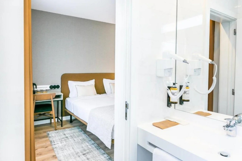 LX SoHo Boutique Hotel by RIDAN Hotels