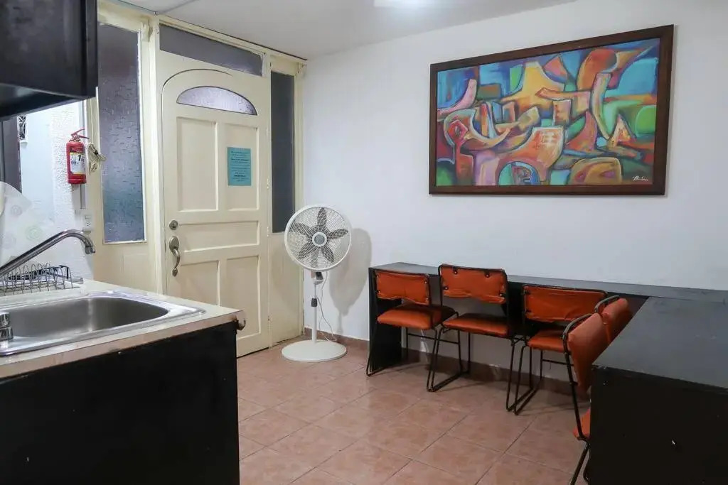 Casa Aurora #3: Private room in excellent location