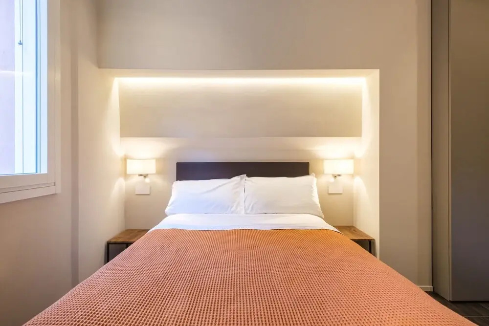 Golden Suite by Studio Vita