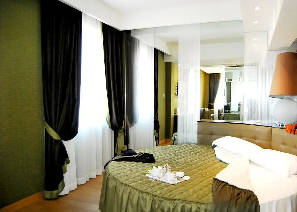 Hotel Royal Caserta