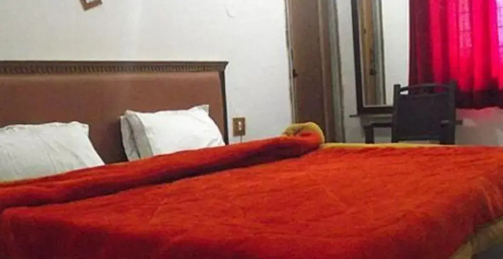 OYO 73821 Hotel Richi Rich