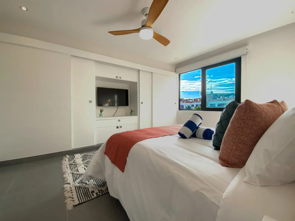 Spectacular & Luxurious Apartment Playa del Carmen Rooftop Pool, Golf Course & Tennis Court