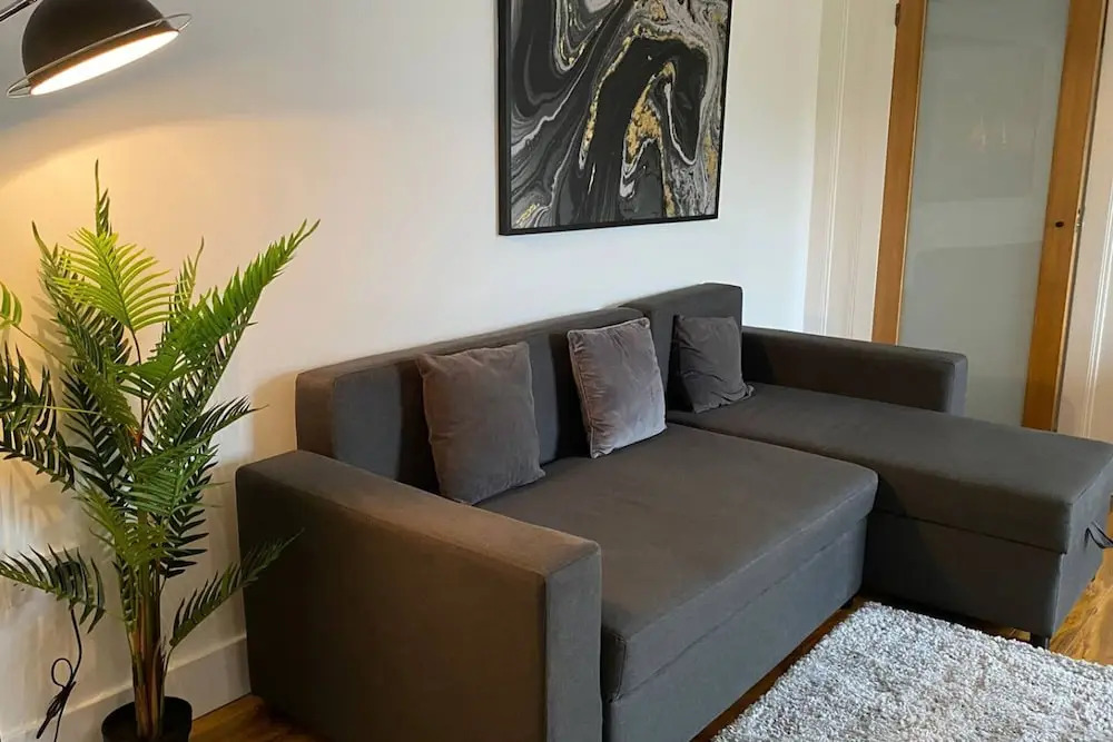 Stylish Bedford Town Centre Apartment 5 Sleeps 6 Fast Wi-fi