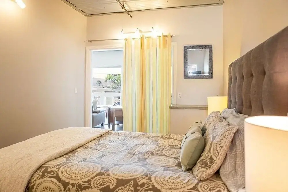 90 San Luis Street Unit A 1 Bedroom Apts by Redawning