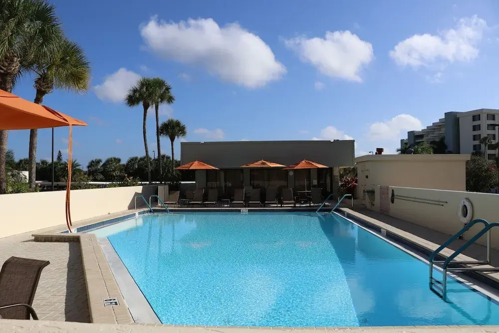 Gulf And Bay Club- F105 Beautiful Unit And Great Location! 2 Bedroom Condo