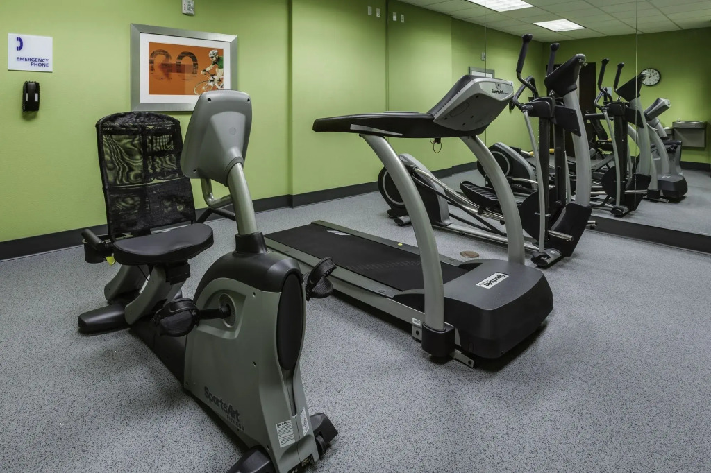 Holiday Inn Express & Suites - Orlando - Southeast by IHG