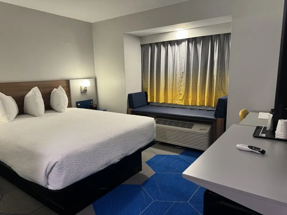 Microtel Inn & Suites by Wyndham Independence