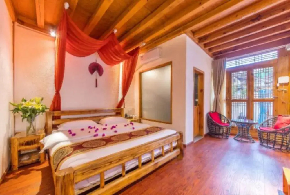 Yilanfenghua Hostel