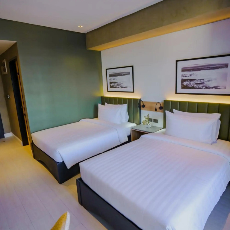Venus Parkview Hotel