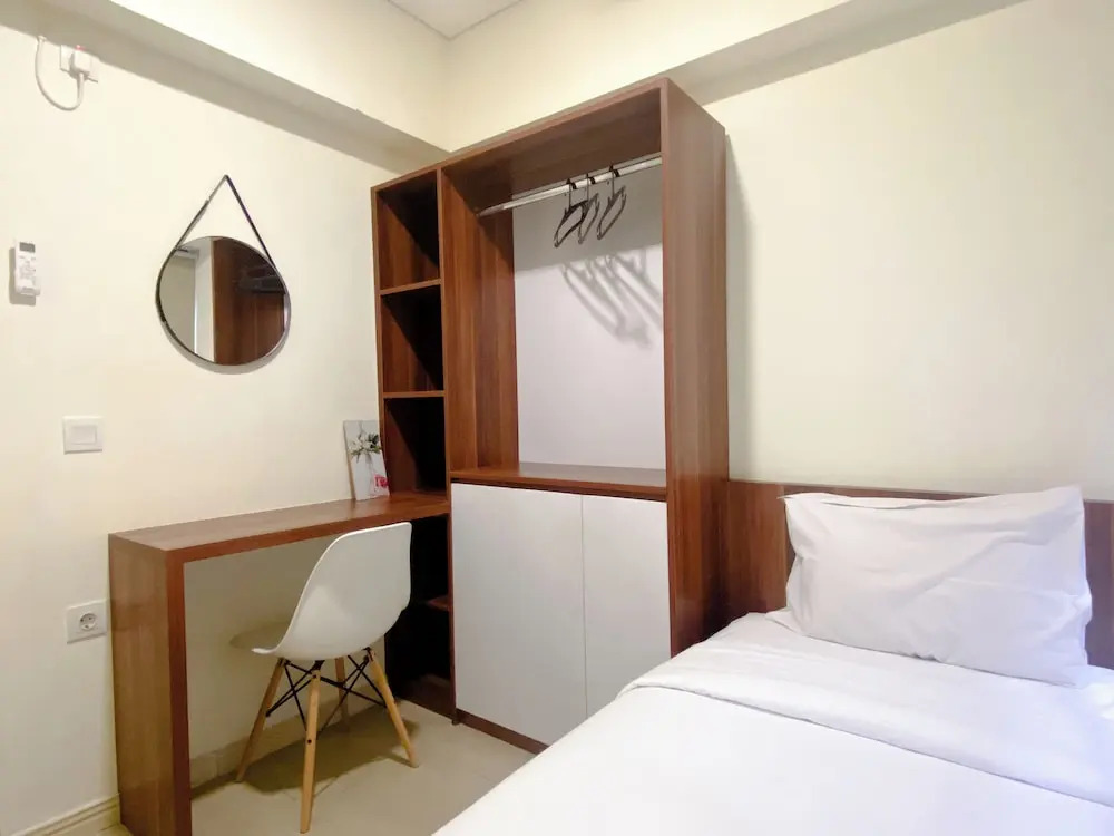 Spacious And Homey Apartment 2Br At Meikarta