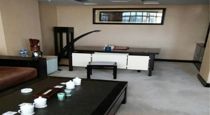Hongqi Grand Hotel - Datong