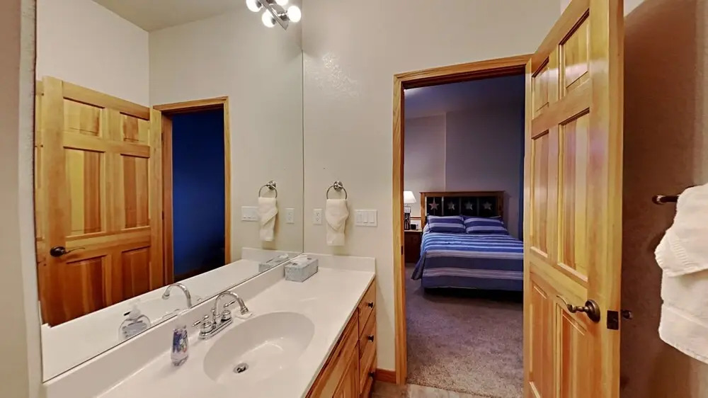 36 James Court 5 Bedroom Home by Redawning