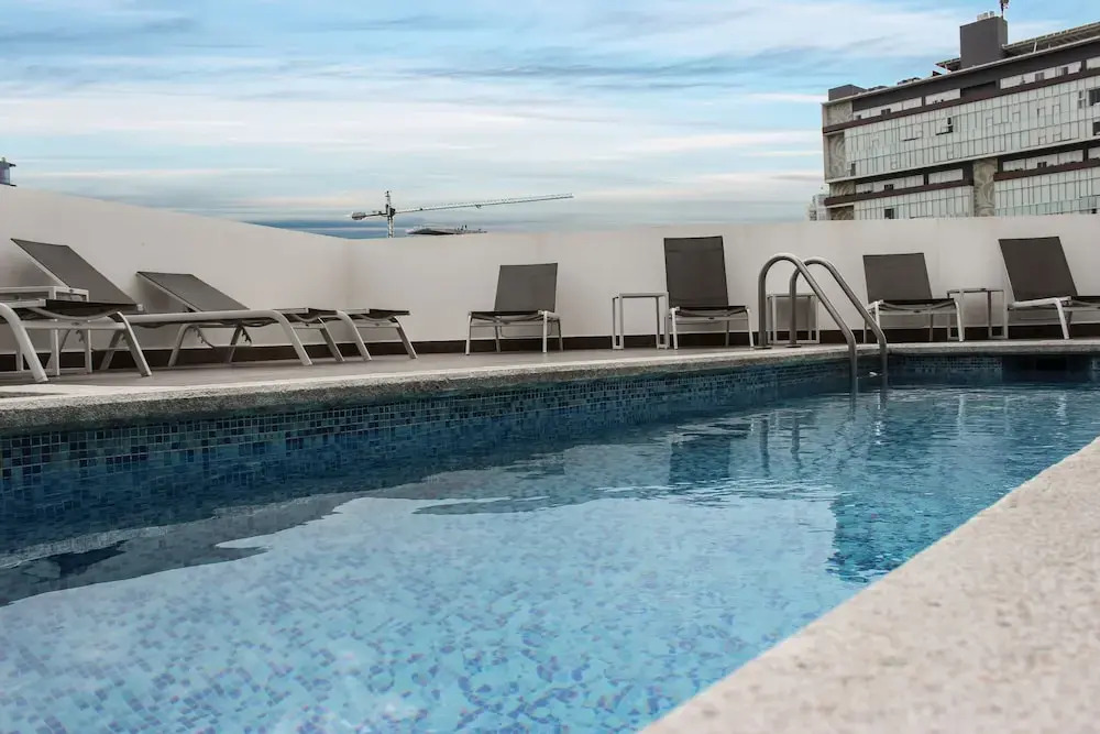 Laviu B&B Luxe Suites
