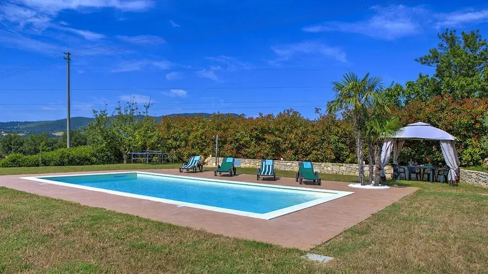 Le Rose 4 in Todi With 2 Bedrooms and 2 Bathrooms