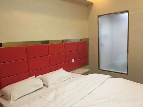 Xinzheng Xiyue Hotel (Shawo Li Subway Station)
