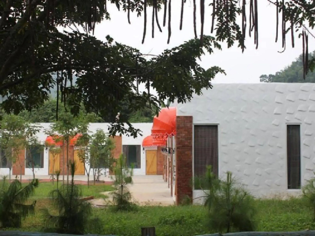 Monoko Porploen Resort Suanphung