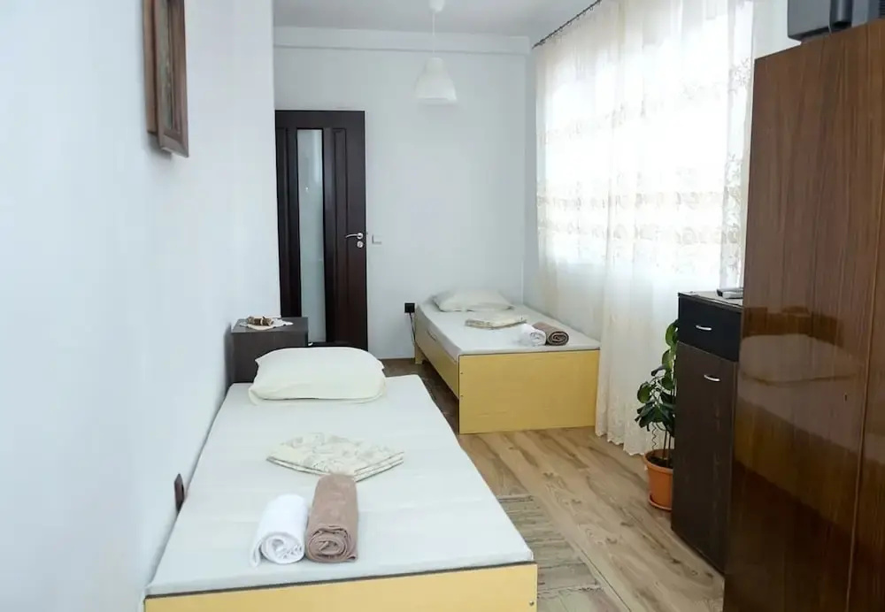 FM Economy 2-BDR Apartment - Varna Bay