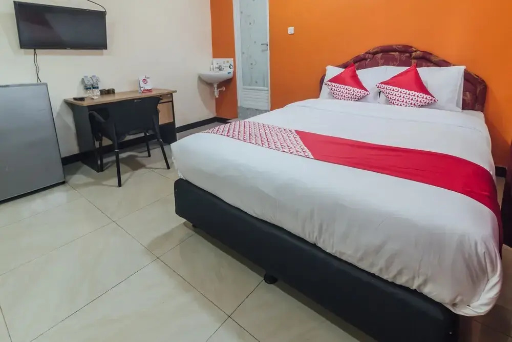 Satria Guest House by OYO Rooms