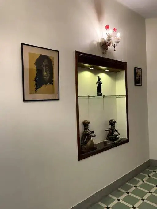 Lovely 4 bedroom condo