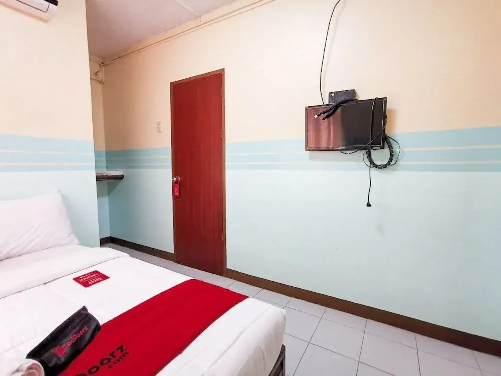 Reddoorz Near Davao Doctors Hospital