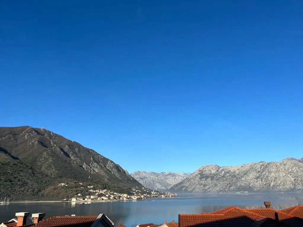 Boka View Luxury Suite - With free Garage Parking