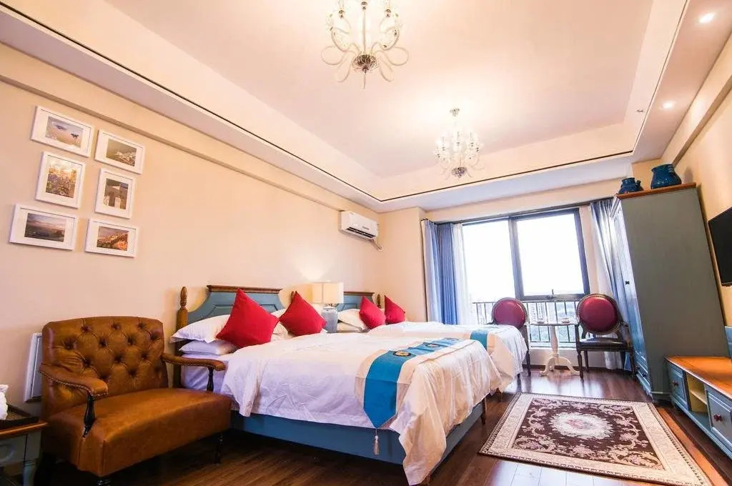 All Right Hotel