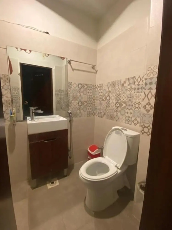 Grand Luxury Hotel Multan