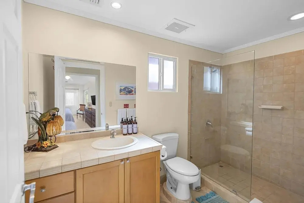 Del Mar 5F 3 Bedr 2 Bath