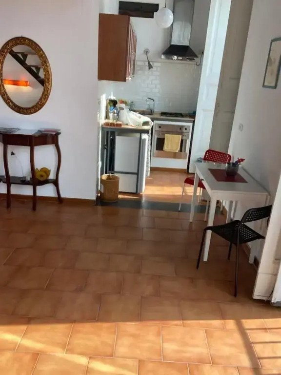 Impeccable 1-bed Studio in Napoli