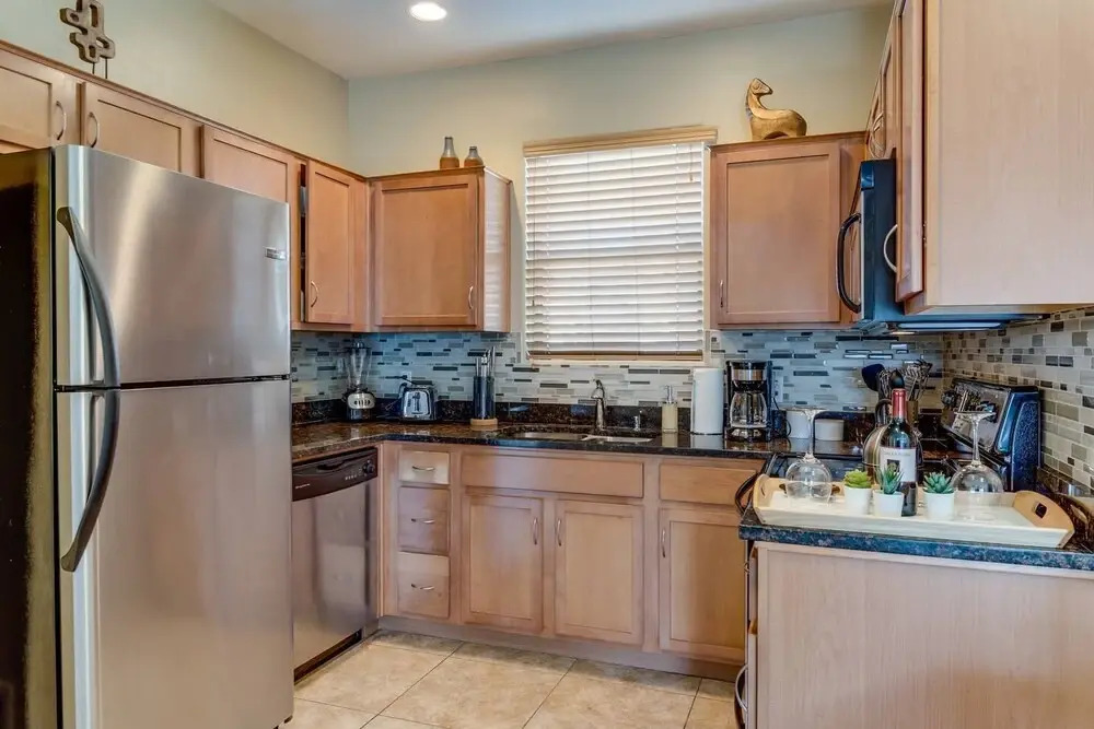 Stunning Home In a Great Location 2-car Garage