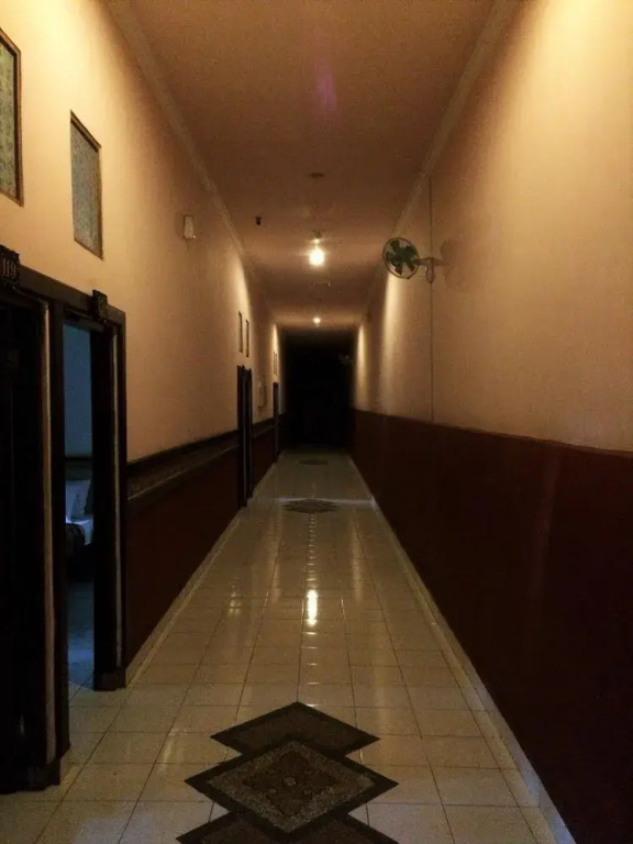 Cempaka Lovina Hotel