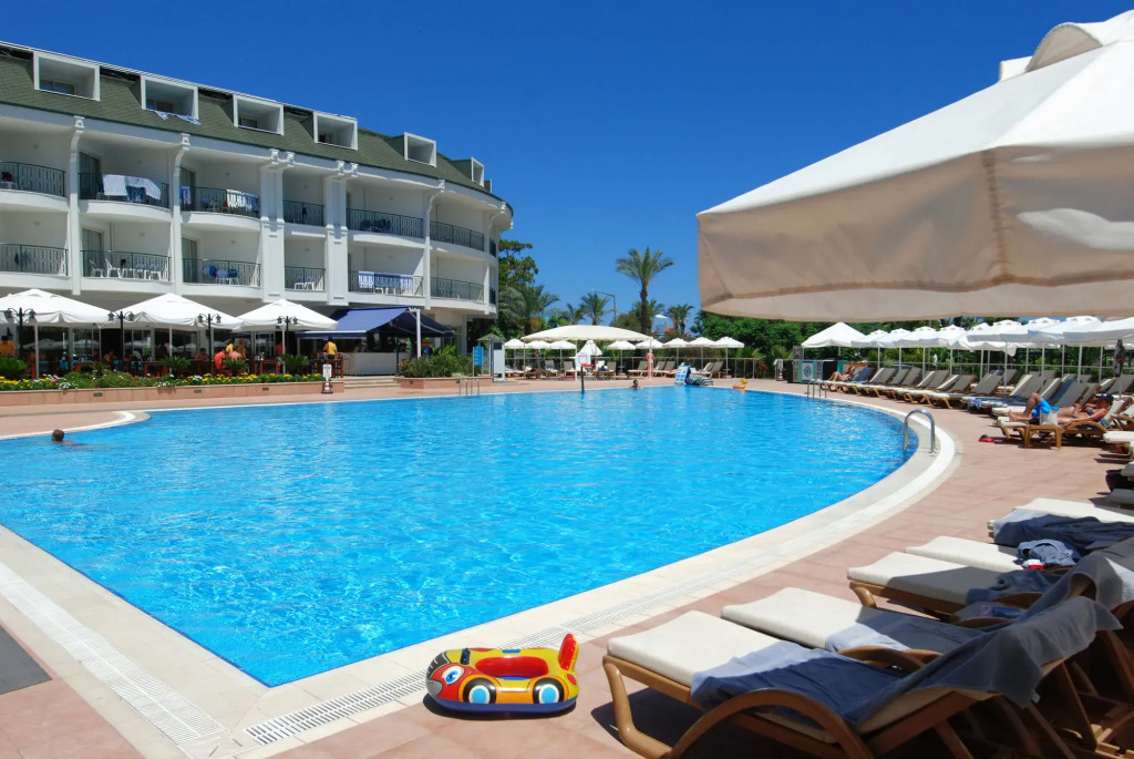 Zena Resort