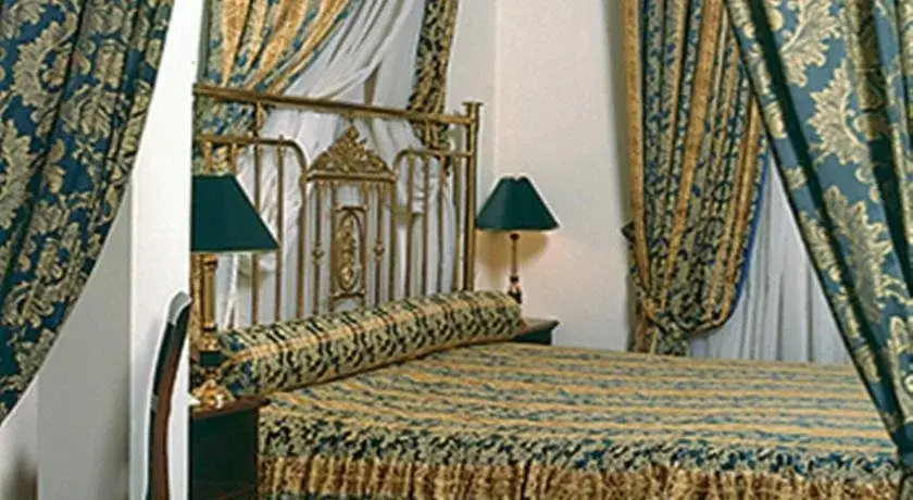 Hotel Elena