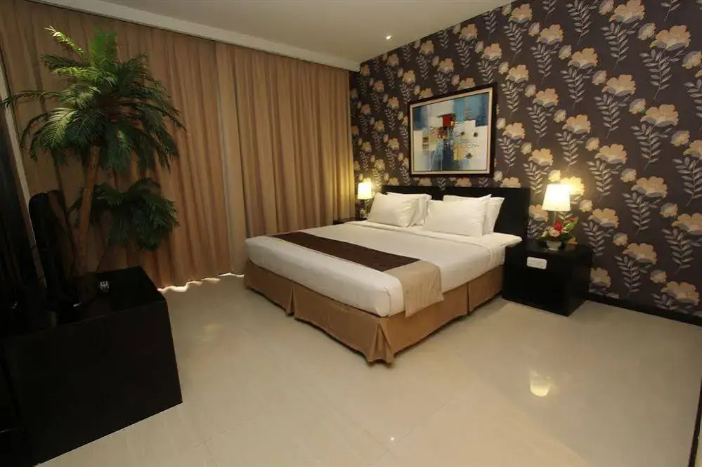 Harrads Hotel and Convention