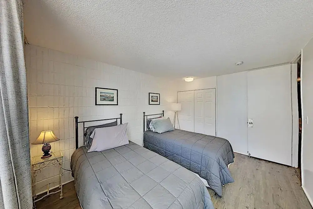 Kalakauan 511 1 Bedroom Condo by Redawning