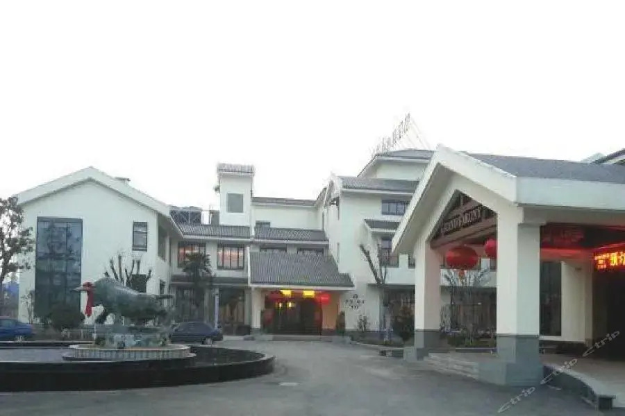 Grand Barony Hotel