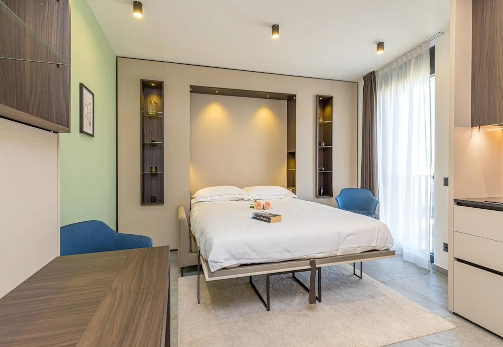 Icon H 304 Suite Micro-living