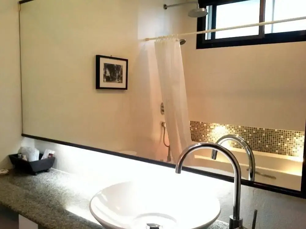 296 The Radtanaiya Residence