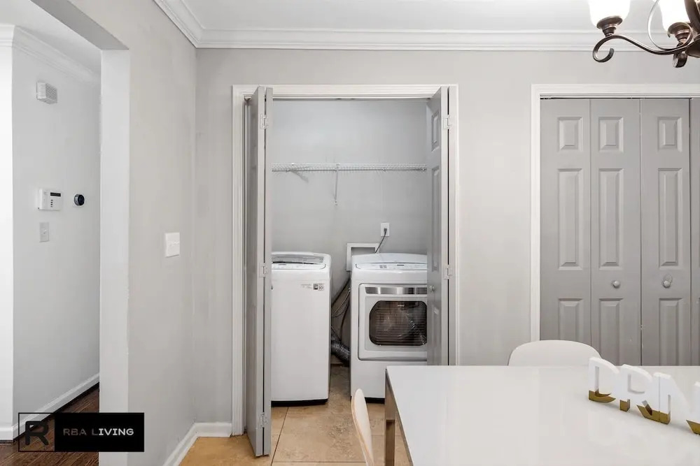 Modern 3BR Atlanta Home