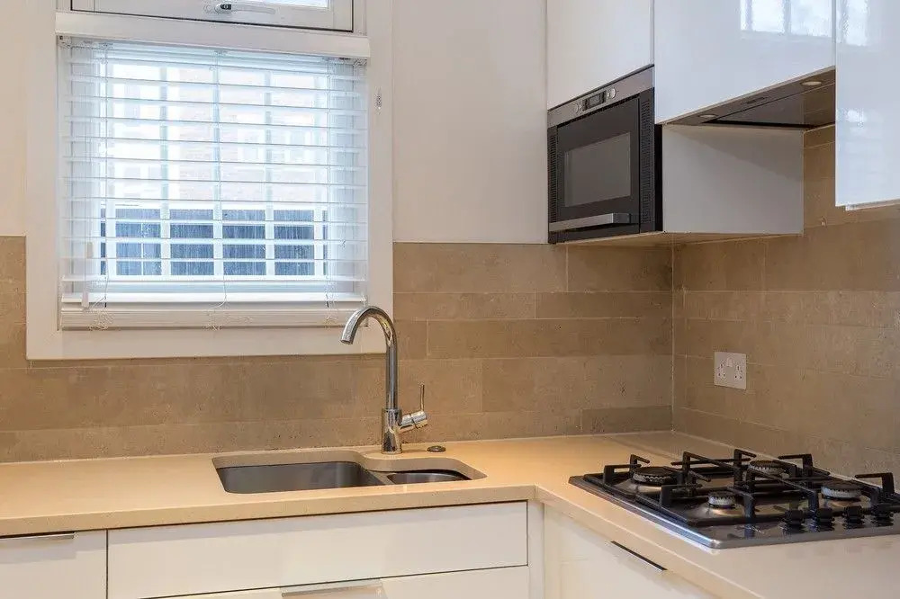 Kings Cross House Sleeps 6